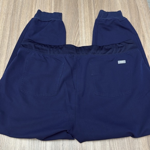FIGS Zamora Jogger Scrub Pants Bottoms XLarge Petite XLP Navy PO# 1683 - Picture 3 of 7